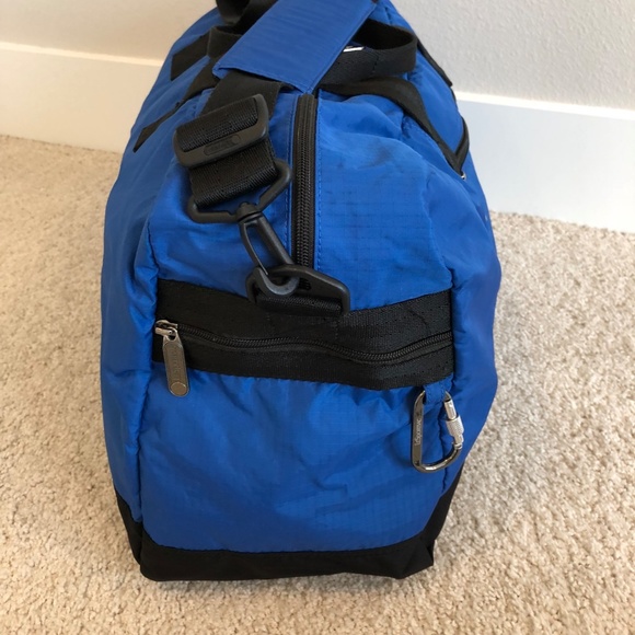 LESPORTSAC WEEKENDER BAG - Picture 8 of 15